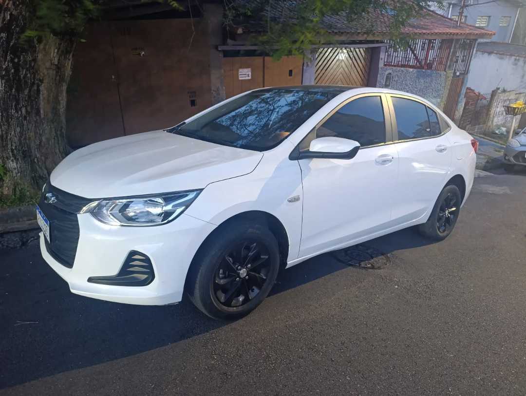 ONIX SEDAN Plus LT 1.0 12V TB Flex Aut.