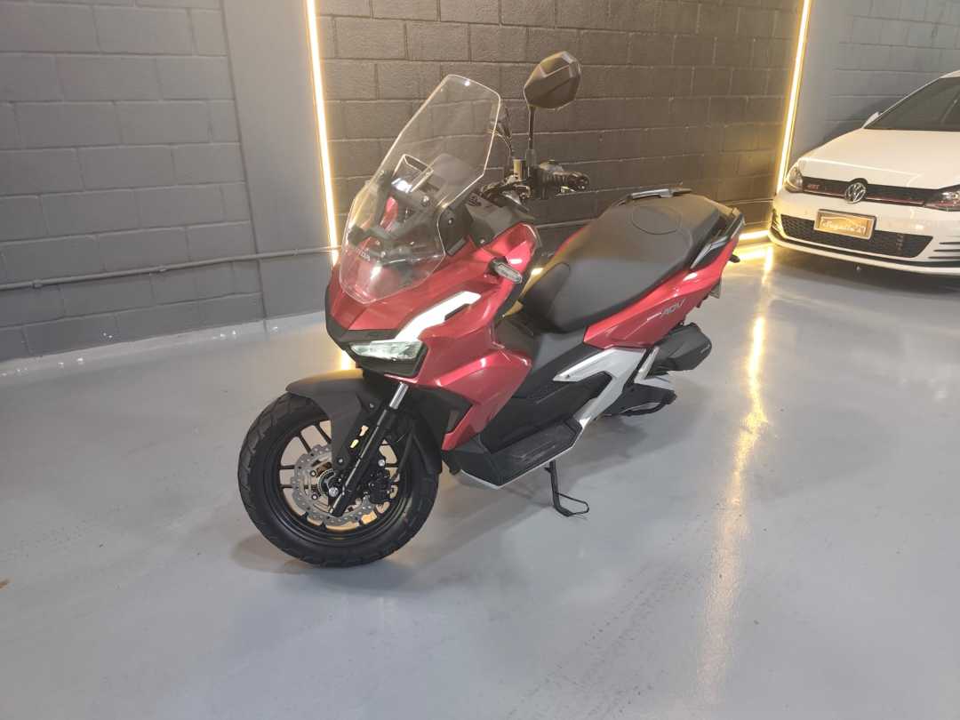 ADV 160