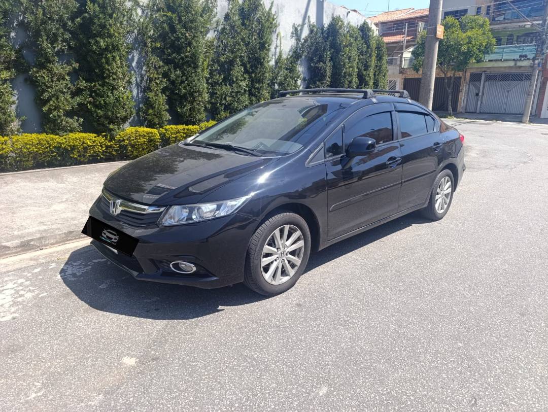 Civic Sedan LXS 1.8/1.8 Flex 16V Aut. 4p