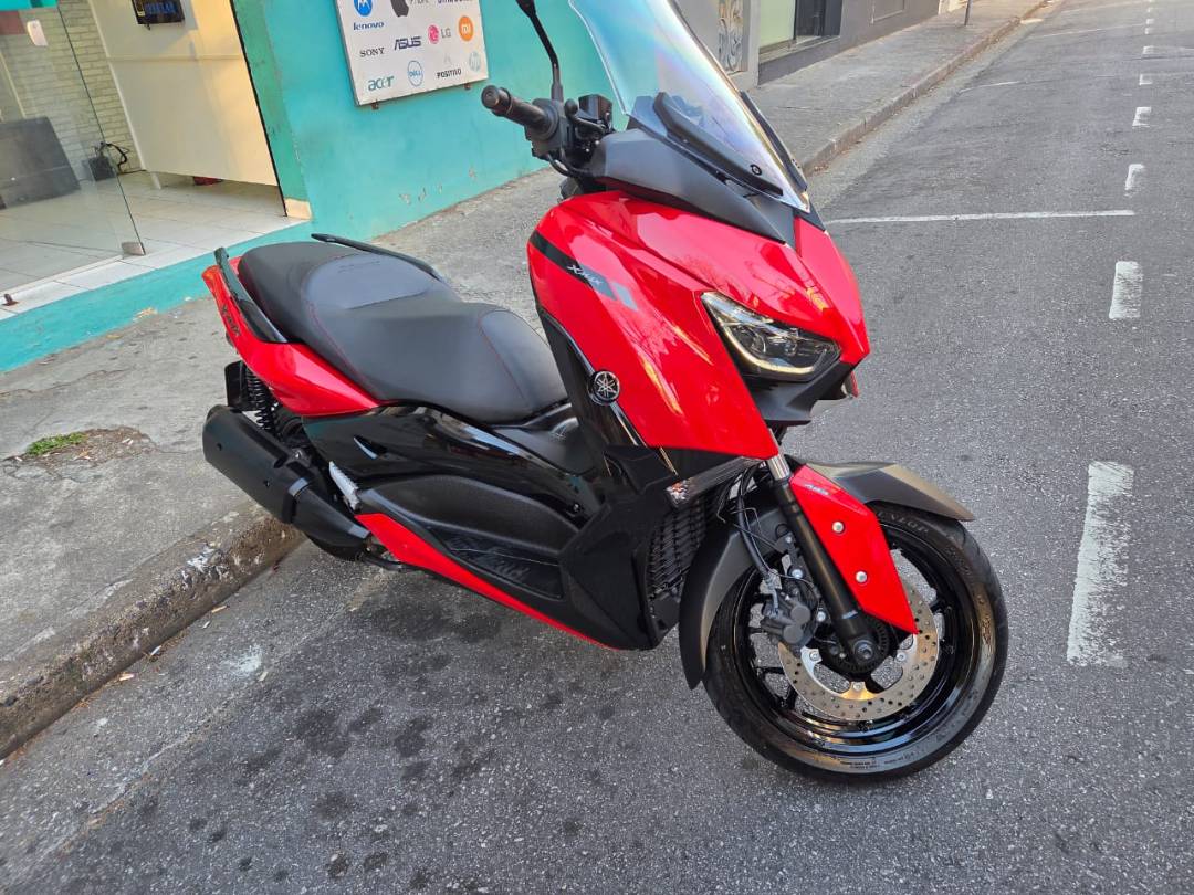 XMAX 250 ABS